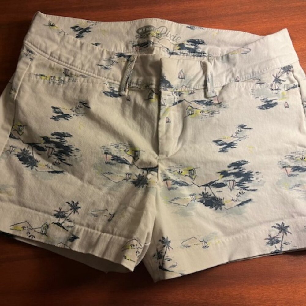 Old Navy Dixie Print Shorts – Size 0